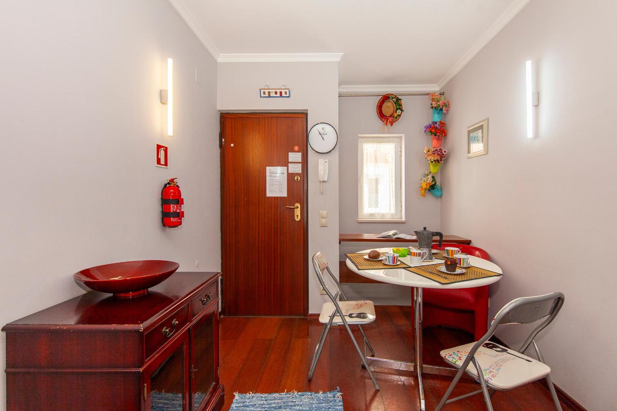 B28 - Stylish Typical House Villa Lagos Dış mekan fotoğraf