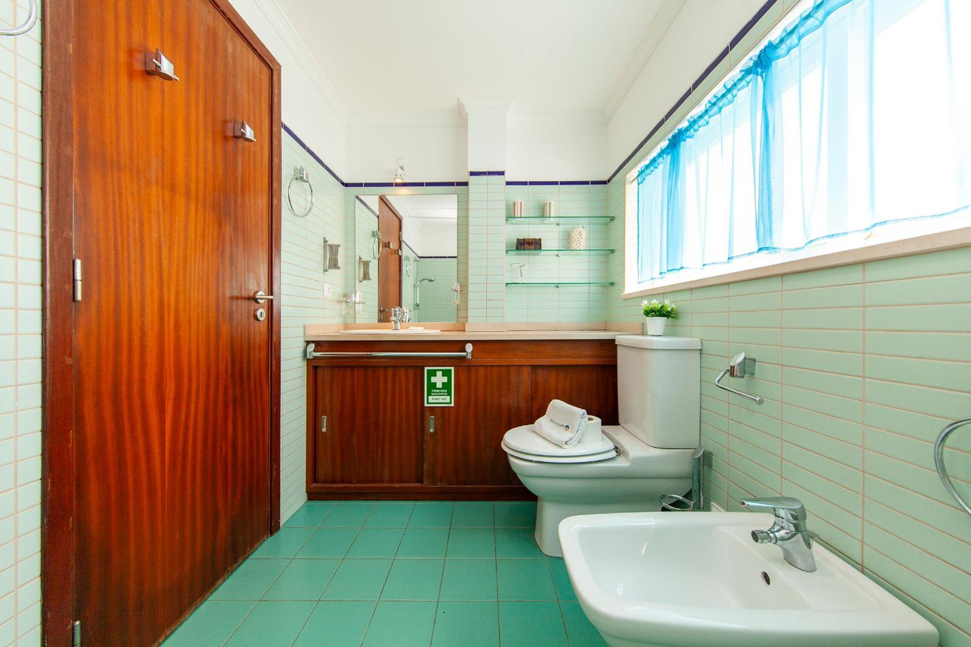 B28 - Stylish Typical House Villa Lagos Dış mekan fotoğraf